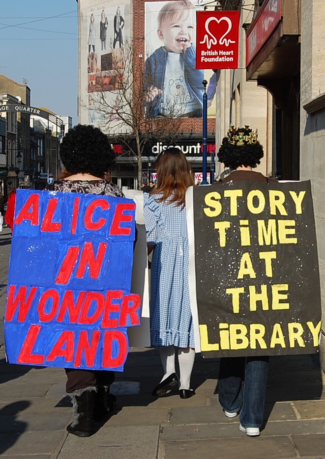 Reading Activists: on the march!