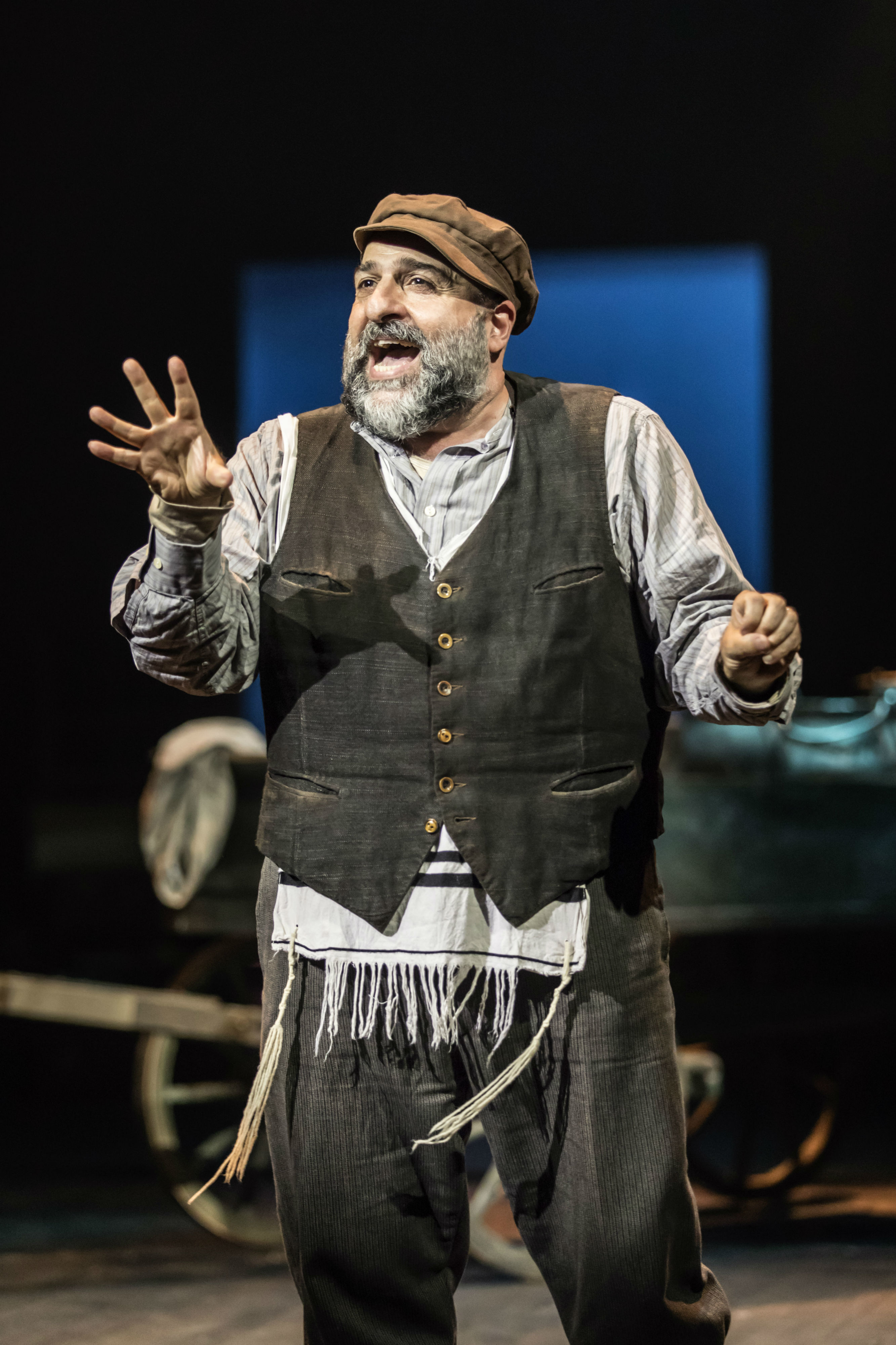 THEATRE REVIEW: Fiddler on the Roof – Chichester Festival Theatre